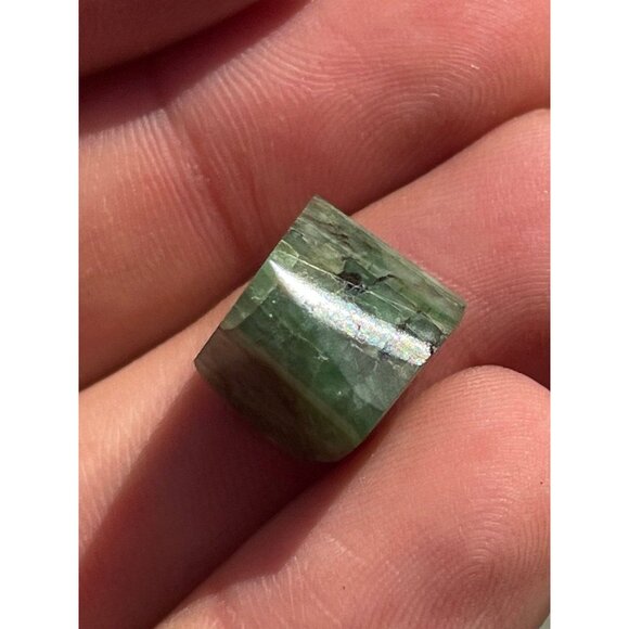 28.50cts Emerald Parcel - Custom Cut in display case - Picture 7 of 10